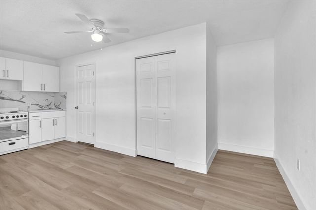 41 Miami Gardens Road, West Park, FL 33023