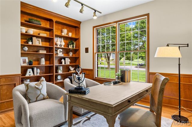 653 Killary Down, Weldon Spring, MO 63304