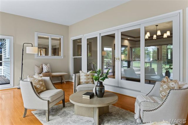 653 Killary Down, Weldon Spring, MO 63304