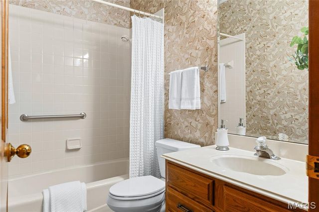 653 Killary Down, Weldon Spring, MO 63304
