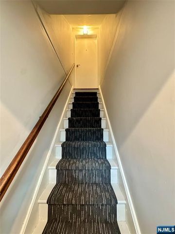 304 Shaler Boulevard, Ridgefield, NJ 07657