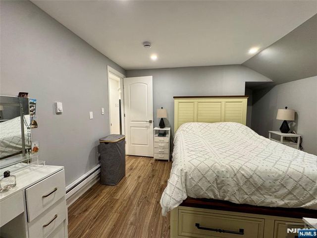 304 Shaler Boulevard, Ridgefield, NJ 07657