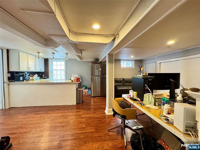 304 Shaler Boulevard, Ridgefield, NJ 07657