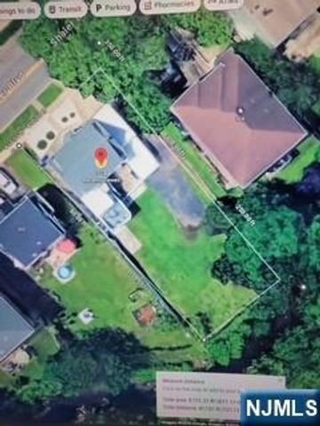 304 Shaler Boulevard, Ridgefield, NJ 07657
