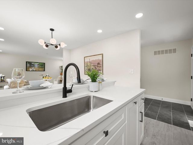 6917 ALTER ST, Baltimore, MD 21207