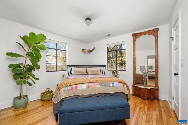 645 W FREDERICK ST, Staunton, VA 24401