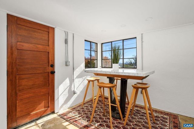 645 W FREDERICK ST, Staunton, VA 24401