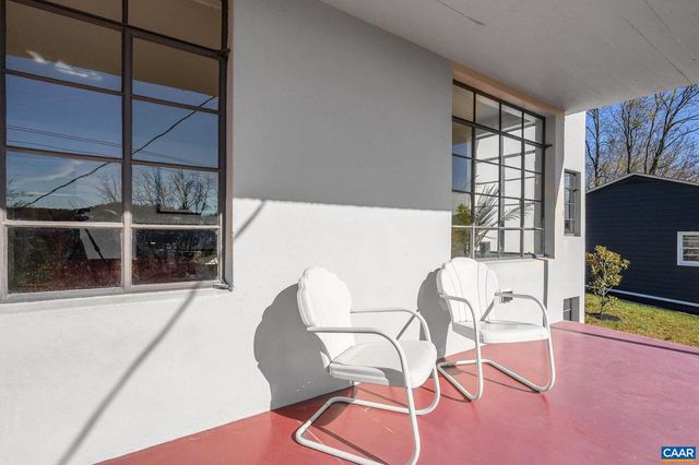 645 W FREDERICK ST, Staunton, VA 24401