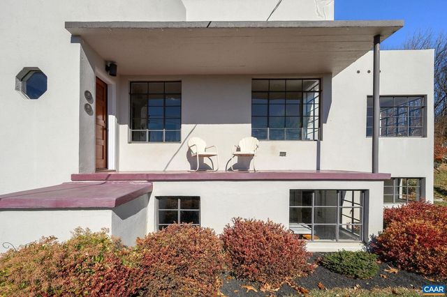 645 W FREDERICK ST, Staunton, VA 24401