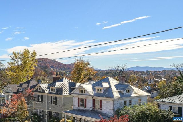 645 W FREDERICK ST, Staunton, VA 24401