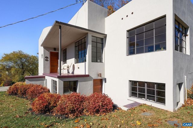 645 W FREDERICK ST, Staunton, VA 24401