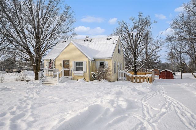 109 N Harris Street, Paw Paw, MI 49079