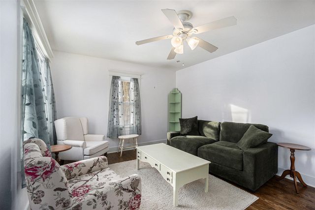 109 N Harris Street, Paw Paw, MI 49079