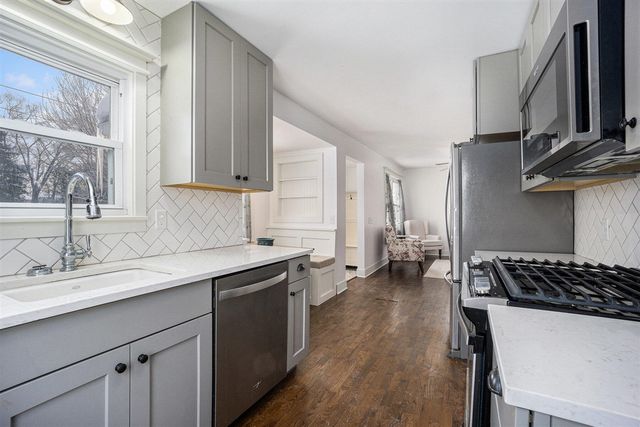 109 N Harris Street, Paw Paw, MI 49079