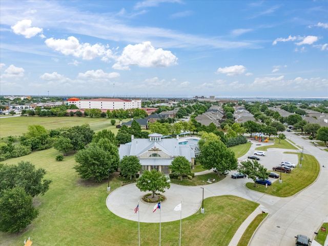313 Turnstone Drive, Little Elm, TX 75068