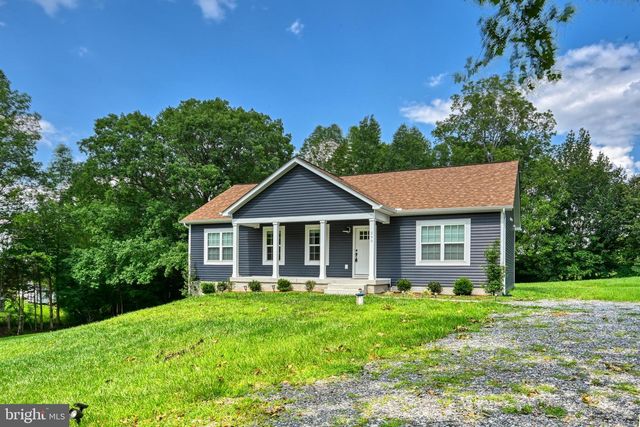 200 SECLUSION SHORES DR, Mineral, VA 23117