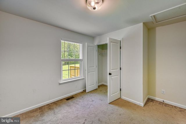 200 SECLUSION SHORES DR, Mineral, VA 23117
