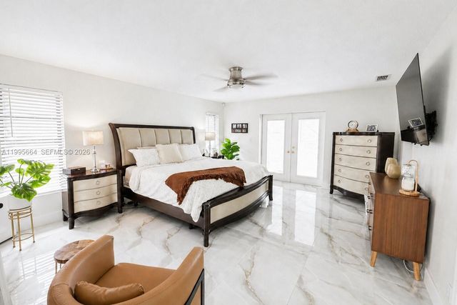 8253 NW 2nd Ct, Coral Springs, FL 33071