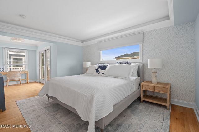 5 Shrewsbury Way, Sea Bright, NJ 07760