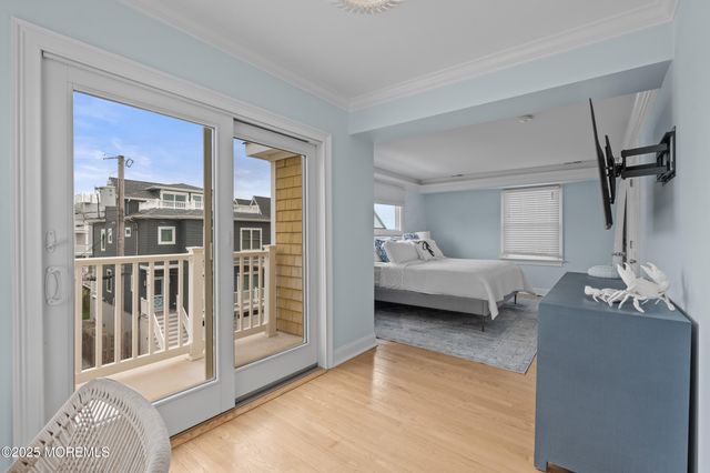 5 Shrewsbury Way, Sea Bright, NJ 07760