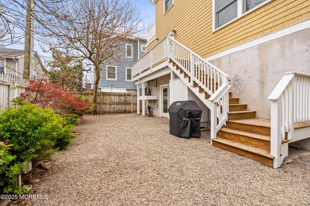 5 Shrewsbury Way, Sea Bright, NJ 07760