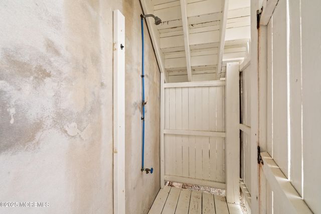 5 Shrewsbury Way, Sea Bright, NJ 07760