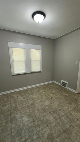 10370 Britain Street, Detroit, MI 48224