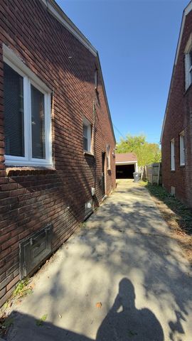 10370 Britain Street, Detroit, MI 48224