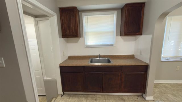 10370 Britain Street, Detroit, MI 48224