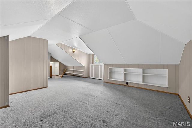 630 Sherwood Drive, Webster Groves, MO 63119