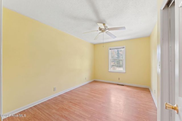 906 20th Avenue N, North Myrtle Beach, SC 29582