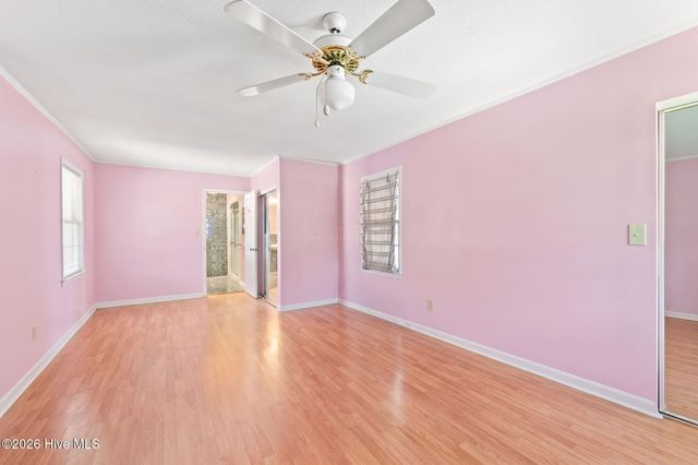 906 20th Avenue N, North Myrtle Beach, SC 29582