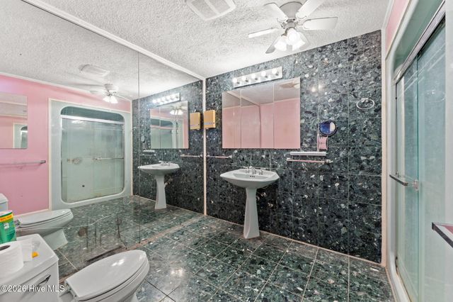906 20th Avenue N, North Myrtle Beach, SC 29582