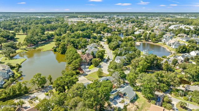 906 20th Avenue N, North Myrtle Beach, SC 29582