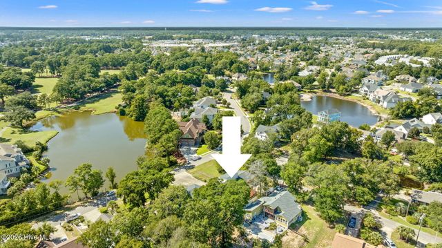 906 20th Avenue N, North Myrtle Beach, SC 29582