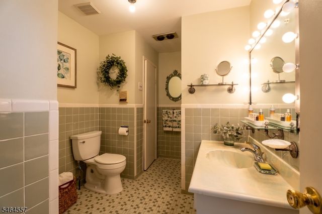 177 E Central Ave, Wharton Boro, NJ 07885