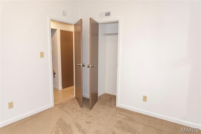 1109 Saint Helena Drive, Cahokia, IL 62206