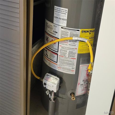 1109 Saint Helena Drive, Cahokia, IL 62206