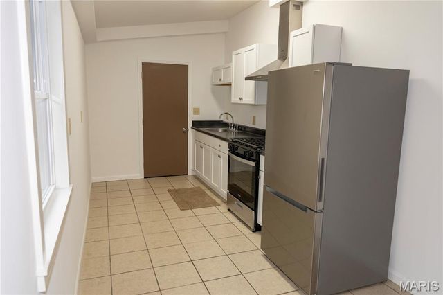 1109 Saint Helena Drive, Cahokia, IL 62206