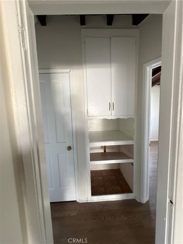 1369 Volney, Los Angeles, CA 90063