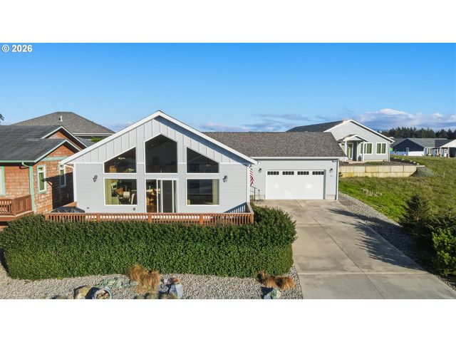 947 HAILEY Ln, Bandon, OR 97411