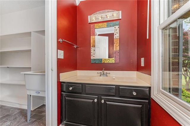 412 Stage Coach Court, Greensboro, NC 27409