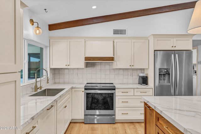 434 E Barbarita Avenue, Gilbert, AZ 85234