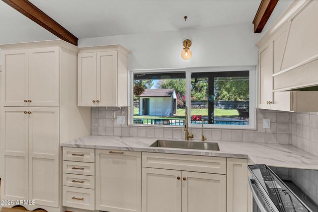 434 E Barbarita Avenue, Gilbert, AZ 85234