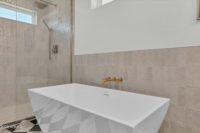 434 E Barbarita Avenue, Gilbert, AZ 85234