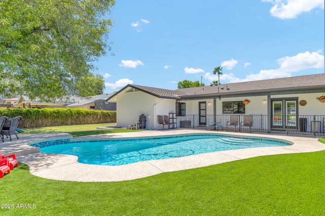 434 E Barbarita Avenue, Gilbert, AZ 85234