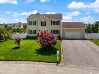 55 Sloop Drive, Portsmouth, RI 02871