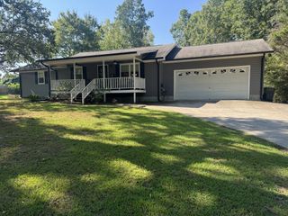 200 Cg Earnest Rd, NW, Charleston, TN 37310