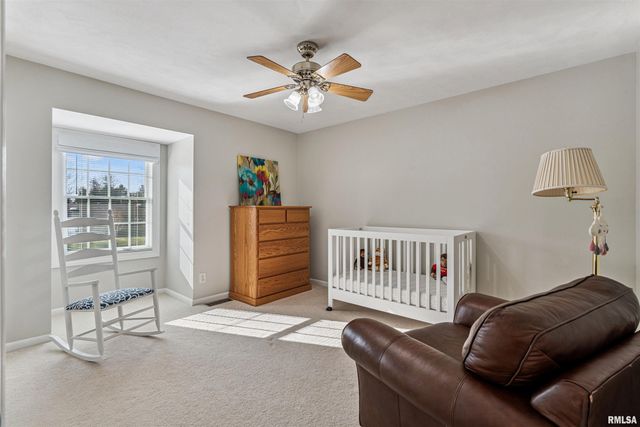 3905 25TH Avenue Court, Rock Island, IL 61201