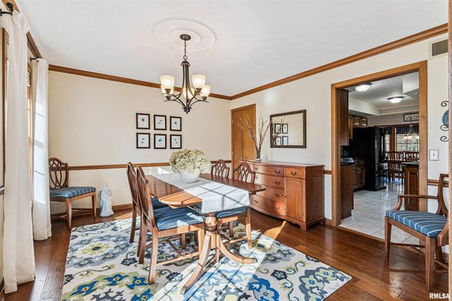 3905 25TH Avenue Court, Rock Island, IL 61201